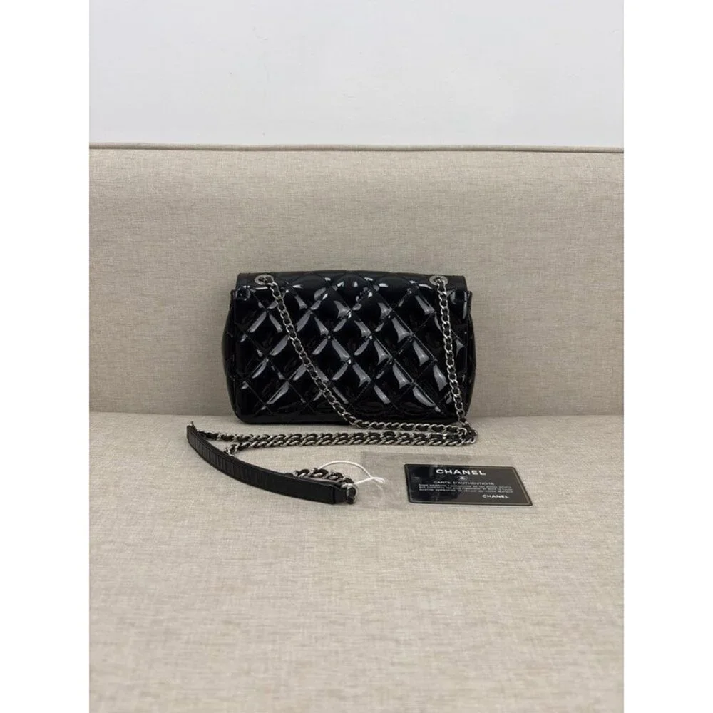 CHANEL Black Patent Leather Classic Flap Small SHW